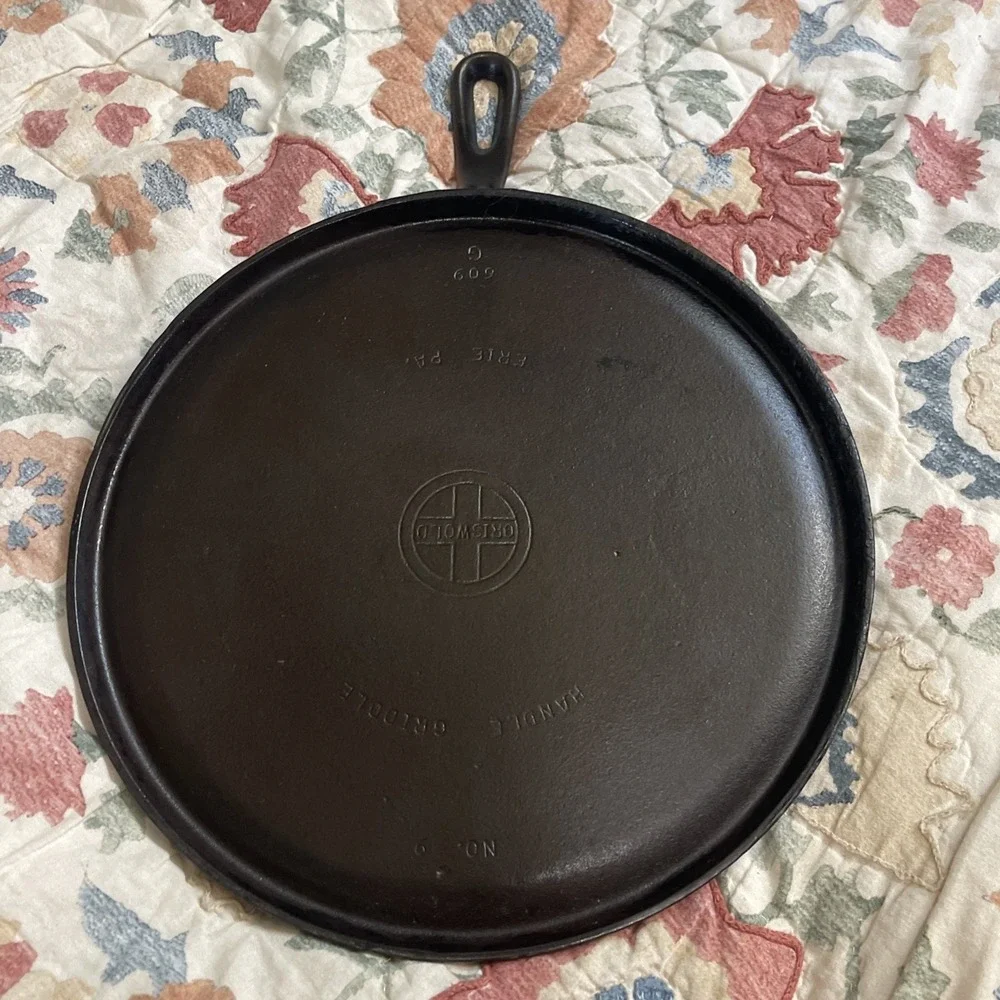 Griswold Cast Iron Handle Griddle No. 9 609 G‎ Erie PA Flat 11